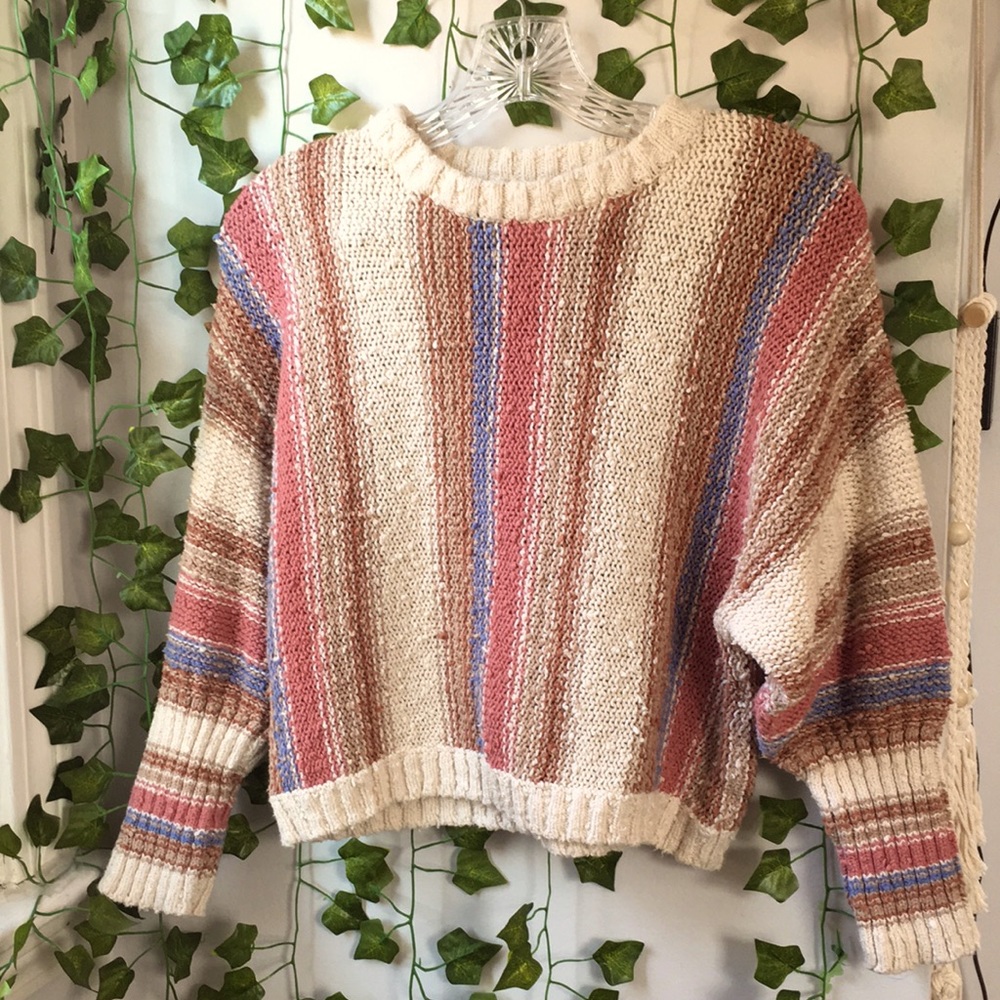 Comfy Multi-colored Billabong Sweater